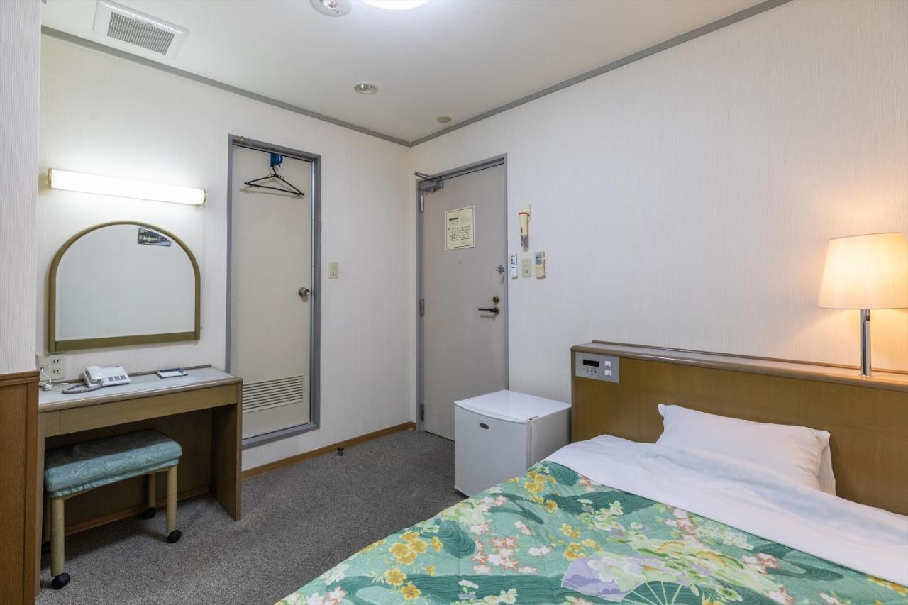 Tabist Business Hotel Takamado Shin-Omiya Nara Exterior photo